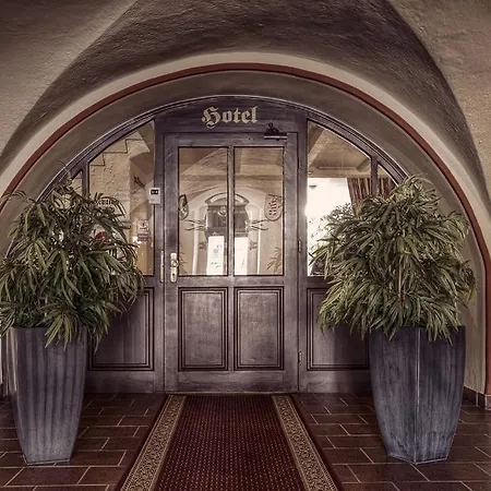 Anker Hotel 3*
